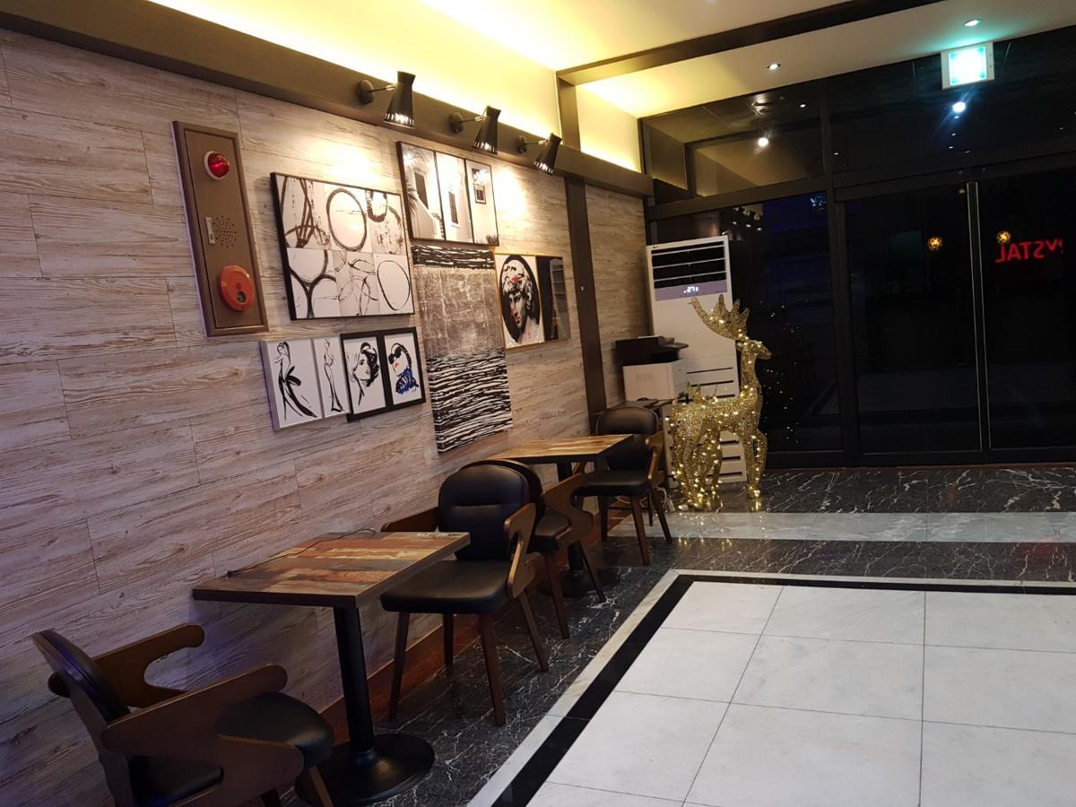Crystal Motel Gangneung Bagian luar foto